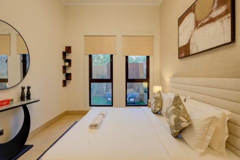 Apartamento en Downtown Dubai (Downtown Burj Dubai), Dubai, 1 dormitorio, 105 m², № 120619 - foto 12