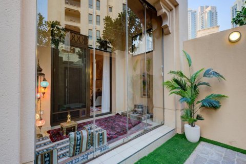 Apartment in Downtown Dubai (Downtown Burj Dubai), Dubai 1 bedroom, 105 sq.m. № 120619