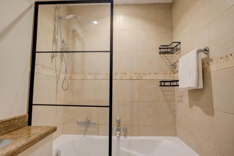 Apartamento en Downtown Dubai (Downtown Burj Dubai), Dubai, 1 dormitorio, 105 m², № 120619 - foto 10