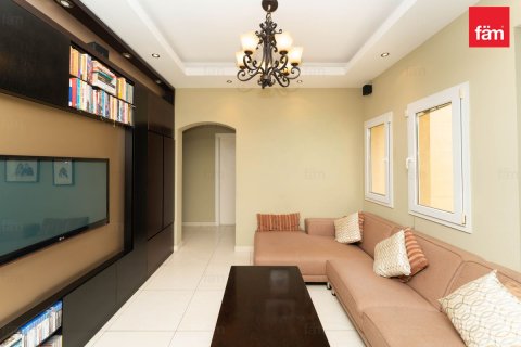 Villa in Dubai 5 bedrooms, 540 sq.m. № 123306 - photo 20
