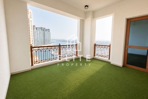 Apartamento en Marina Residences, Palm Jumeirah, Dubai, 2 dormitorios, 161 m², № 124908 - foto 4