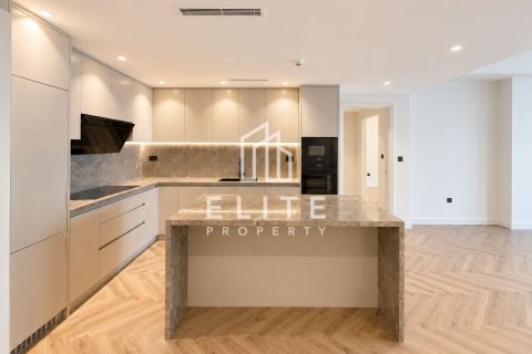 Apartamento en Marina Residences, Palm Jumeirah, Dubai, 2 dormitorios, 161 m², № 124908 - foto 2