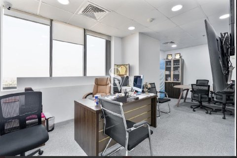 Office in Executive Bay, Business Bay, Dubai 74 sq.m. № 115605 - photo 7