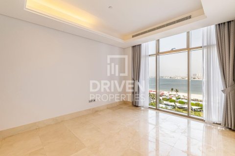 Купить квартиру в The Crescent, Пальма Джумейра, Дубай: 3 спальни, 161.47м², № 140100 - фото 21