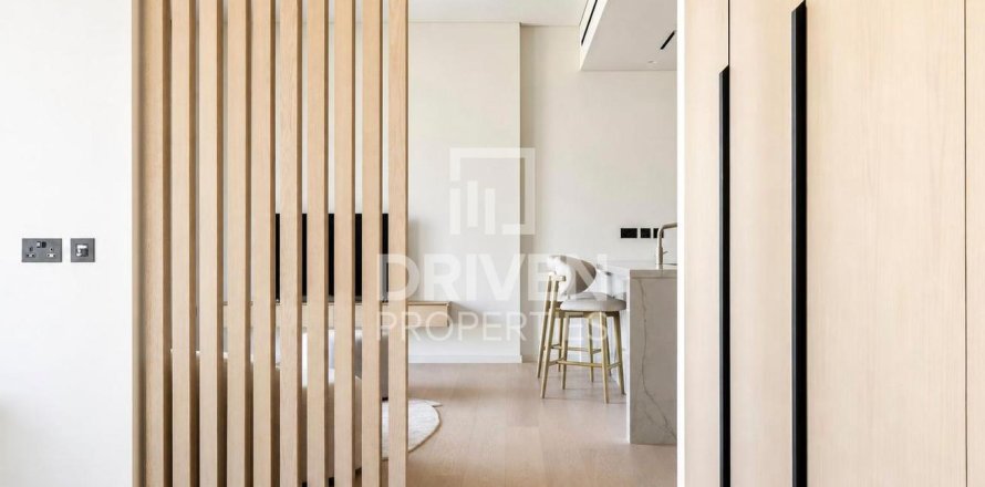 Apartamento en Al Jaddaf, Dubai, estudio, 74.69 m², № 140103