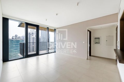 Apartamento en BLVD Heights, Downtown Dubai (Downtown Burj Dubai), Dubai, 1 dormitorio, 86.4 m², № 140099 - foto 6