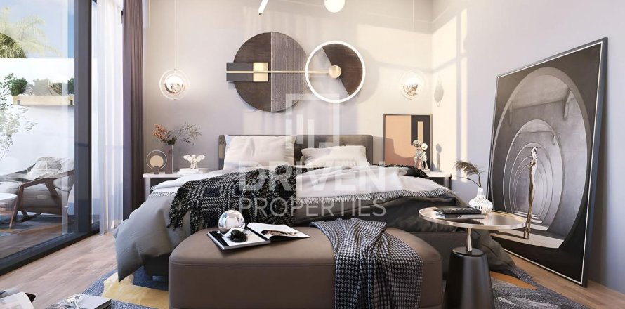 Villa en Dubai Investment Park, Dubai, 2 dormitorios, 116.13 m², № 138319