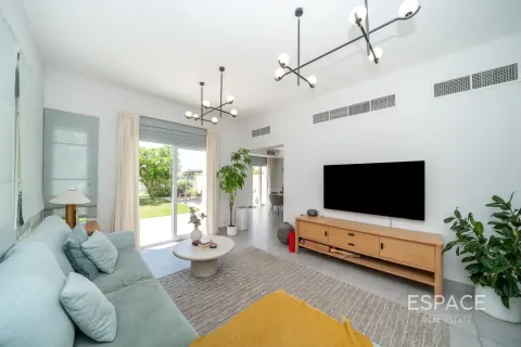 Villa en Springs 15, The Springs, Dubai, 3 dormitorios, 270 m², № 122778 - foto 20