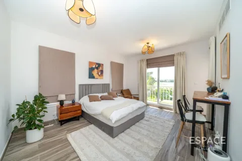 Villa en Springs 15, The Springs, Dubai, 3 dormitorios, 270 m², № 122778 - foto 12