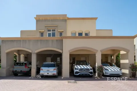 Villa en Springs 15, The Springs, Dubai, 3 dormitorios, 270 m², № 122778 - foto 9
