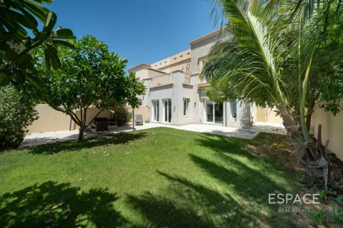 Villa en Springs 15, The Springs, Dubai, 3 dormitorios, 270 m², № 122778 - foto 10