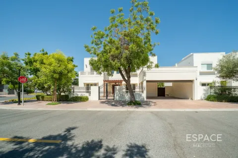 Villa à Meadows, Dubai, 6 chambres, 457 m², № 122780 - photo 20