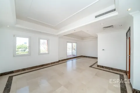 Villa à Meadows, Dubai, 6 chambres, 457 m², № 122780 - photo 9