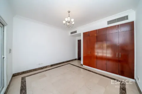 Villa à Meadows, Dubai, 6 chambres, 457 m², № 122780 - photo 8