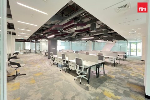 Office in Umm Ramool, Dubai 2104.6 sq.m. № 139516