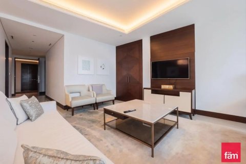 Apartment in Downtown Dubai (Downtown Burj Dubai), Dubai 3 bedrooms, 225.8 sq.m. № 139514 - photo 7