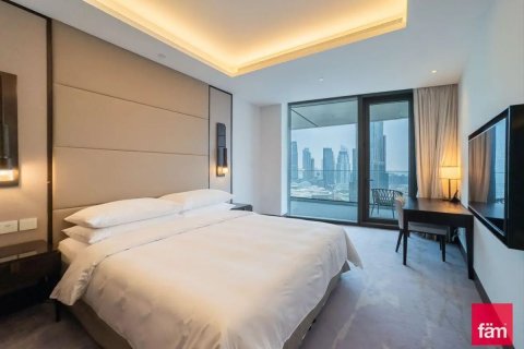 Apartment in Downtown Dubai (Downtown Burj Dubai), Dubai 3 bedrooms, 225.8 sq.m. № 139514 - photo 9