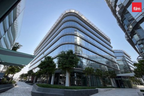 Office in Umm Ramool, Dubai 413.9 sq.m. № 139517 - photo 10