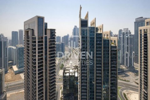 Снять в аренду квартиру в Opera District, Даунтаун Дубай (Даунтаун Бурдж Дубай), Дубай: 2 спальни, 112.78м², № 138766 - фото 20