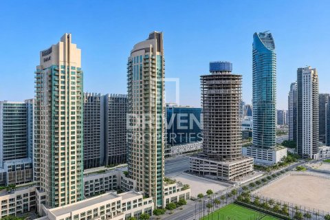 Apartment in Burj Royale, Downtown Dubai (Downtown Burj Dubai), Dubai 2 bedrooms, 91.88 sq.m. № 138770 - photo 13