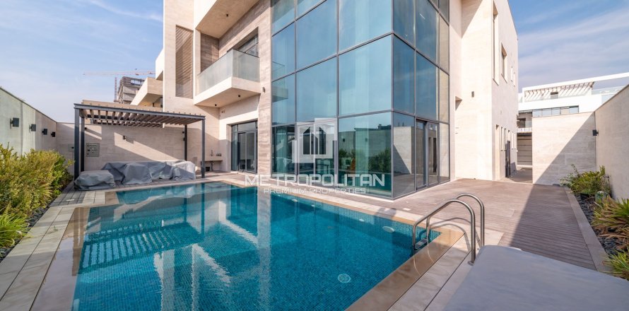 Villa à Nad Al Sheba 1, Nadd Al Sheba, Dubai, 6 chambres, 930 m², № 73960