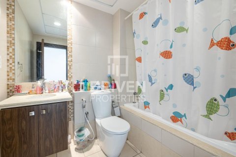 Appartement à Executive Towers, Business Bay, Dubai, 3 chambres, 169.92 m², № 140747 - photo 8