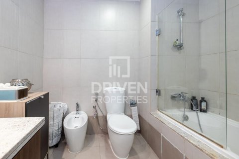 Appartement à Executive Towers, Business Bay, Dubai, 3 chambres, 169.92 m², № 140747 - photo 12