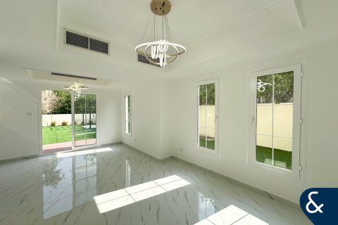 Villa en Springs 4, The Springs, Dubai, 3 dormitorios, 210 m², № 88713 - foto 4
