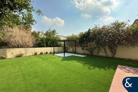 Villa en Springs 4, The Springs, Dubai, 3 dormitorios, 210 m², № 88713 - foto 3