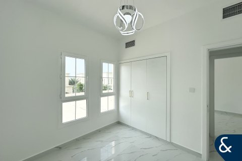 Villa en Springs 4, The Springs, Dubai, 3 dormitorios, 210 m², № 88713 - foto 15
