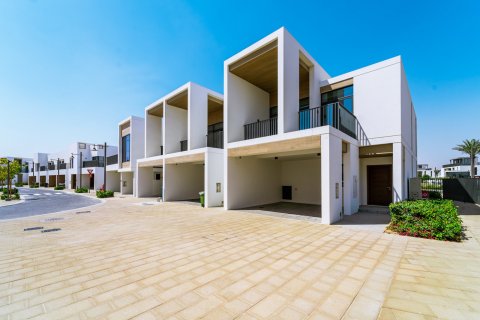 Maison de ville à Dubai, 3 chambres, 139 m², № 134143