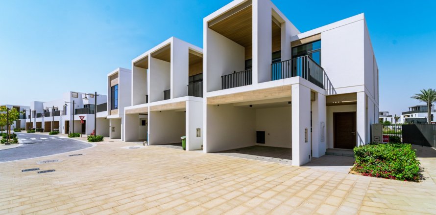 Maison de ville à Dubai, 3 chambres, 139 m², № 134143