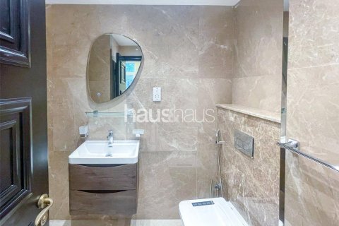 Villa in Dubai Marina, Dubai 3 bedrooms, 464 sq.m. № 44723 - photo 12