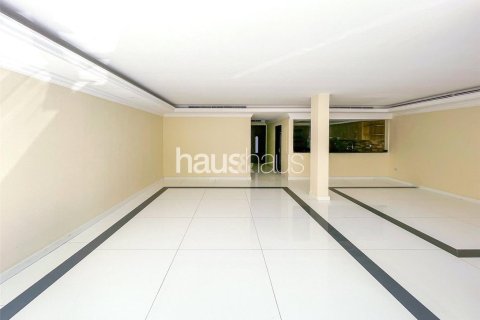 Villa in Dubai Marina, Dubai 3 bedrooms, 464 sq.m. № 44723 - photo 4