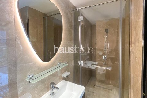 Villa in Dubai Marina, Dubai 3 bedrooms, 464 sq.m. № 44723 - photo 13