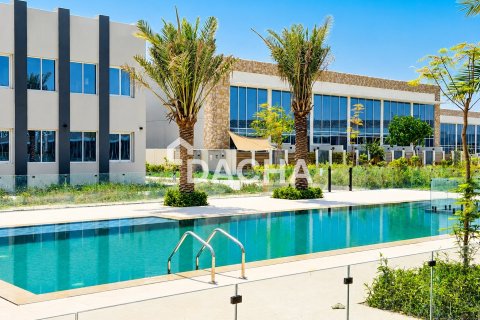 Townhouse in Rukan, Dubai 3 bedrooms, 144 sq.m. № 141373 - photo 17