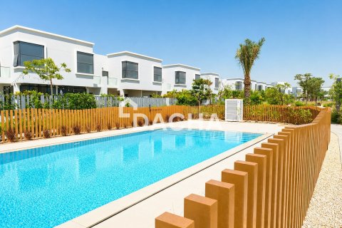 Townhouse in Rukan, Dubai 3 bedrooms, 144 sq.m. № 141373 - photo 18