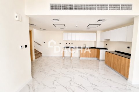 Maison de ville à Rukan, Dubai, 3 chambres, 144 m², № 141373