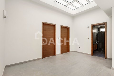 Villa in Legacy Nova Villas, Jumeirah Park, Dubai 4 bedrooms, 454 sq.m. № 141362 - photo 17