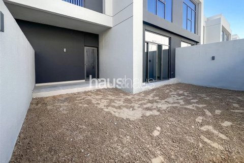 Maison de ville à The Pulse, Dubai South (Dubai World Central), Dubai, 3 chambres, 238 m², № 44100 - photo 2