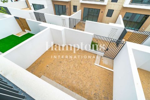 Adosado en Arabian Ranches 3, Dubai, 3 dormitorios, 144.83577700 m², № 141179 - foto 9