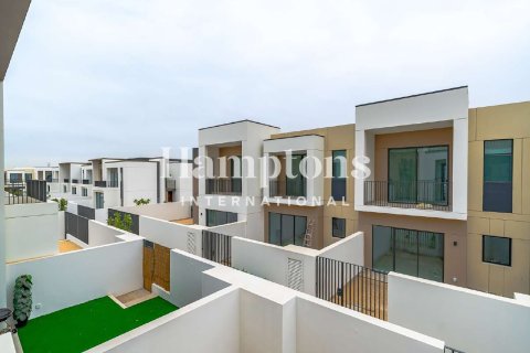 Adosado en Arabian Ranches 3, Dubai, 3 dormitorios, 144.83577700 m², № 141179 - foto 7