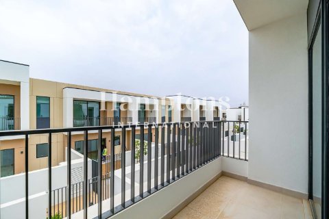 Adosado en Arabian Ranches 3, Dubai, 3 dormitorios, 144.83577700 m², № 141179 - foto 6