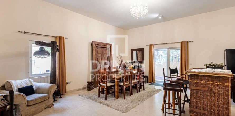 Вилла в Hacienda, The Villa, Дубай, 5 спален, 408.77м², № 129457