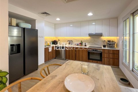 Villa à The Springs, Dubai, 2 chambres, 153 m², № 44487 - photo 4