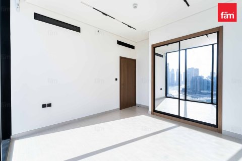Apartment in Business Bay, Dubai 1 bedroom, 67.9 sq.m. № 112531 - photo 2