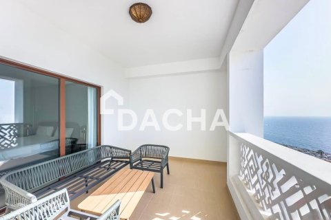 Купить квартиру в The Crescent, Пальма Джумейра, Дубай: 3 спальни, 216м², № 115678 - фото 8