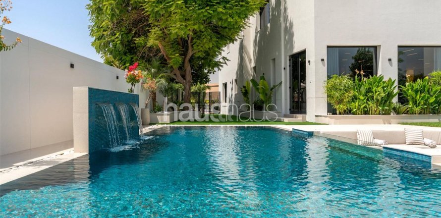 فيلا في عقارات جميرا للغواف, دبي 5 غرف نوم , 562 م² رقم 44246
