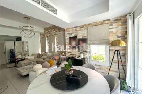 Townhouse in The Springs, Dubai 3 bedrooms, 325 sq.m. № 45038