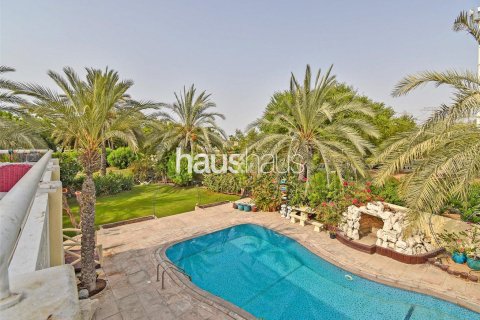 Вилла в Meadows, Дубай, 4 спальни, 1022м², № 45047